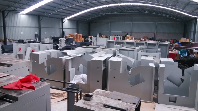 �D10 ����b�乫˾������o(h��)�}(c��ng)��(k��)һ��